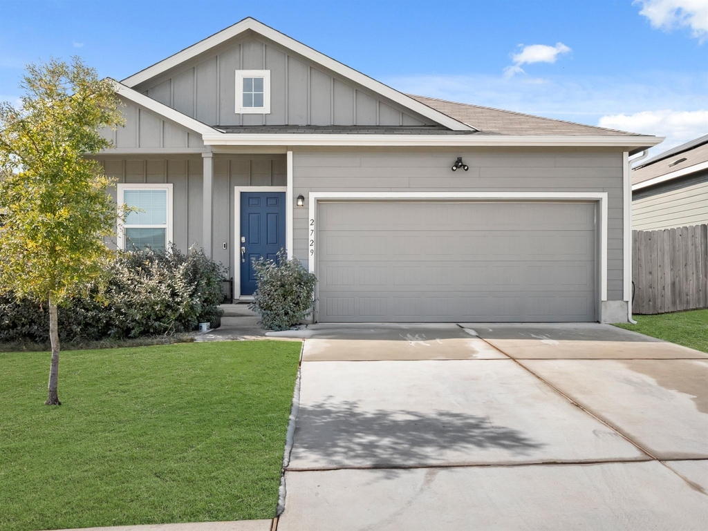 2729 Louris Ln - Photo 1