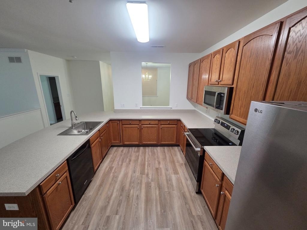 265 Covenant Lane - Photo 2