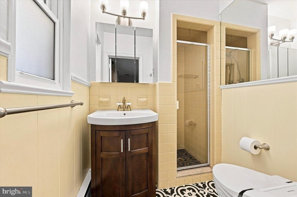 840 Delmont Drive - Photo 12