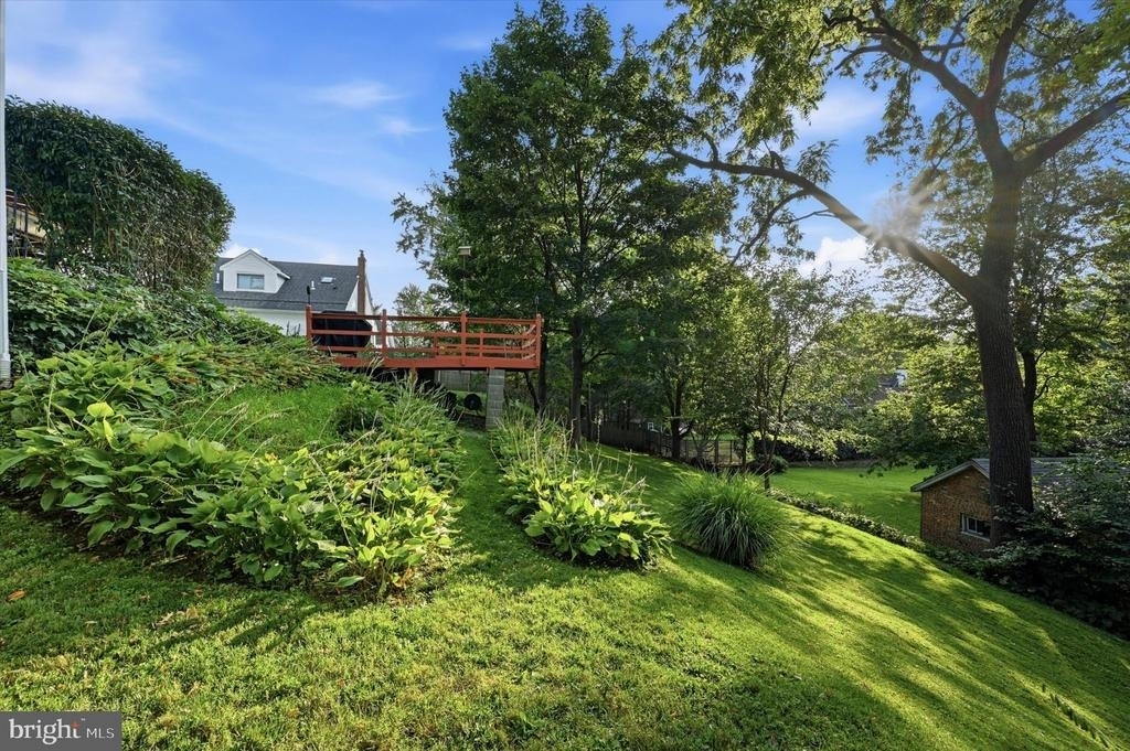 840 Delmont Drive - Photo 23