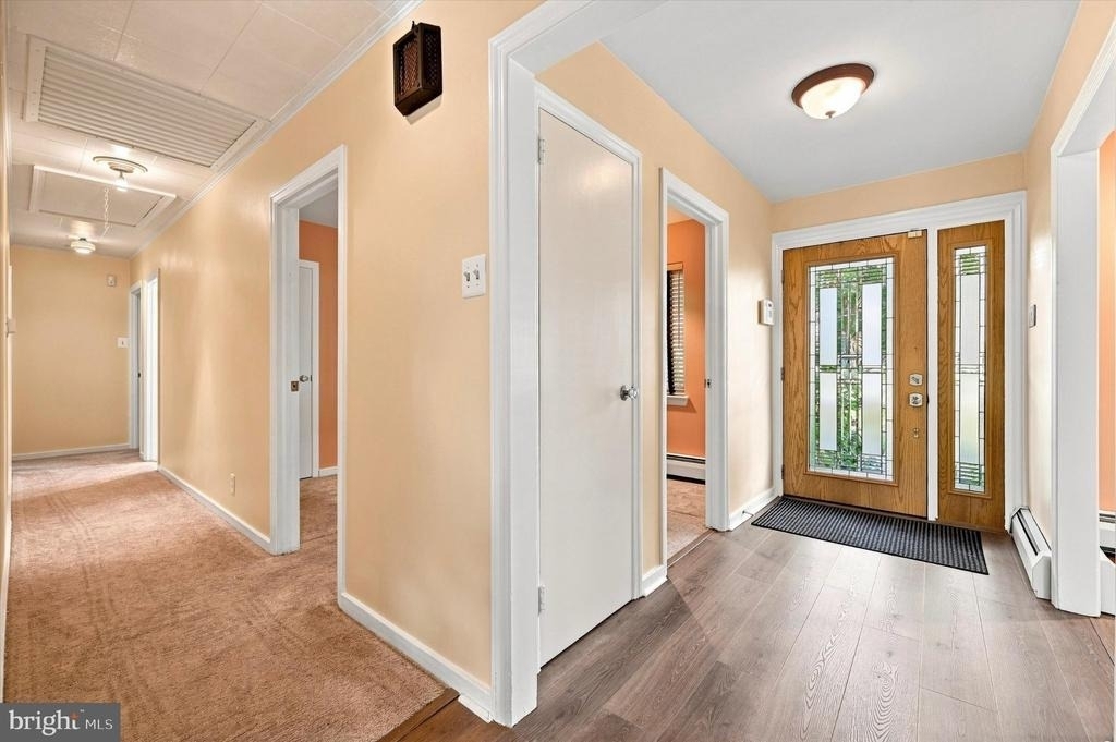 840 Delmont Drive - Photo 4