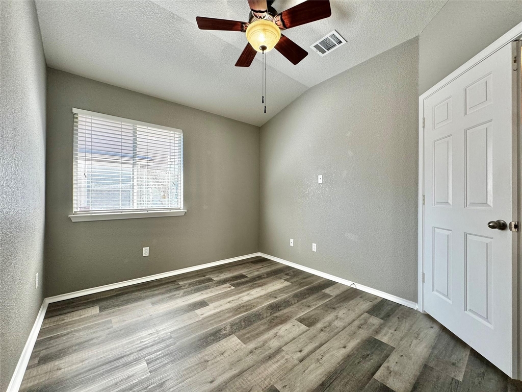 1014 Aiken Dr - Photo 29