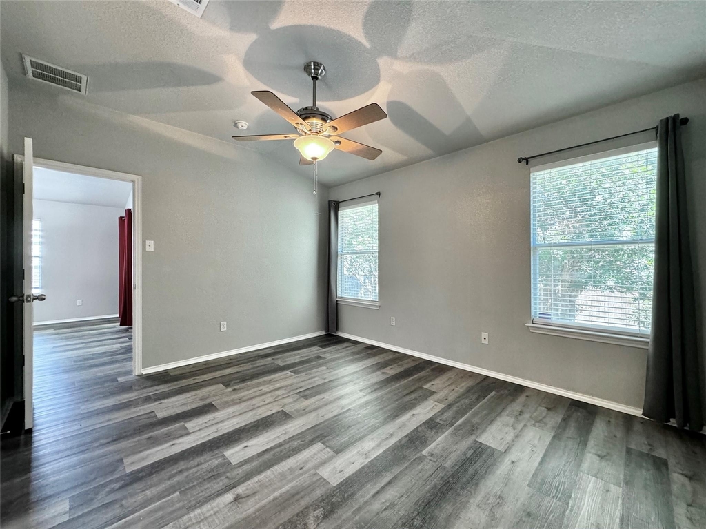 1014 Aiken Dr - Photo 17