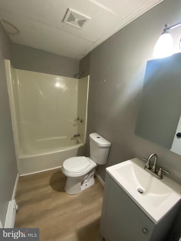 314 West Market Street - Photo 6