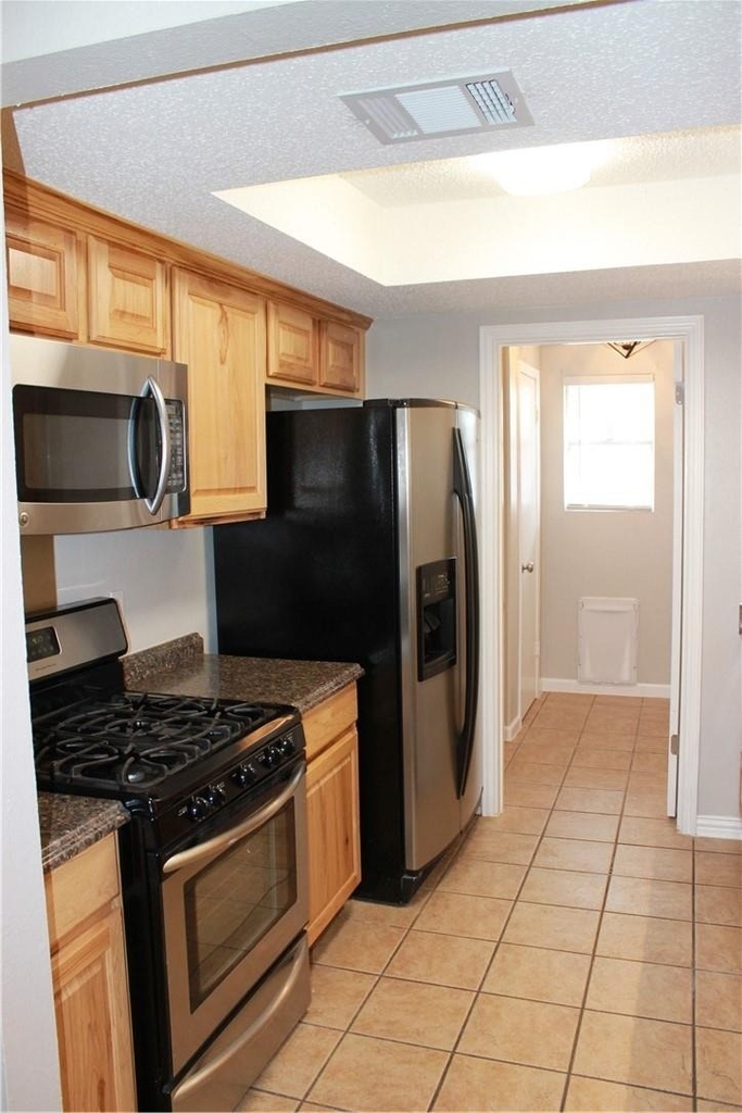 6806 Lunar Dr - Photo 6