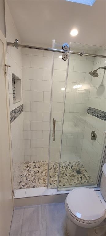602 W 51st St - Photo 2