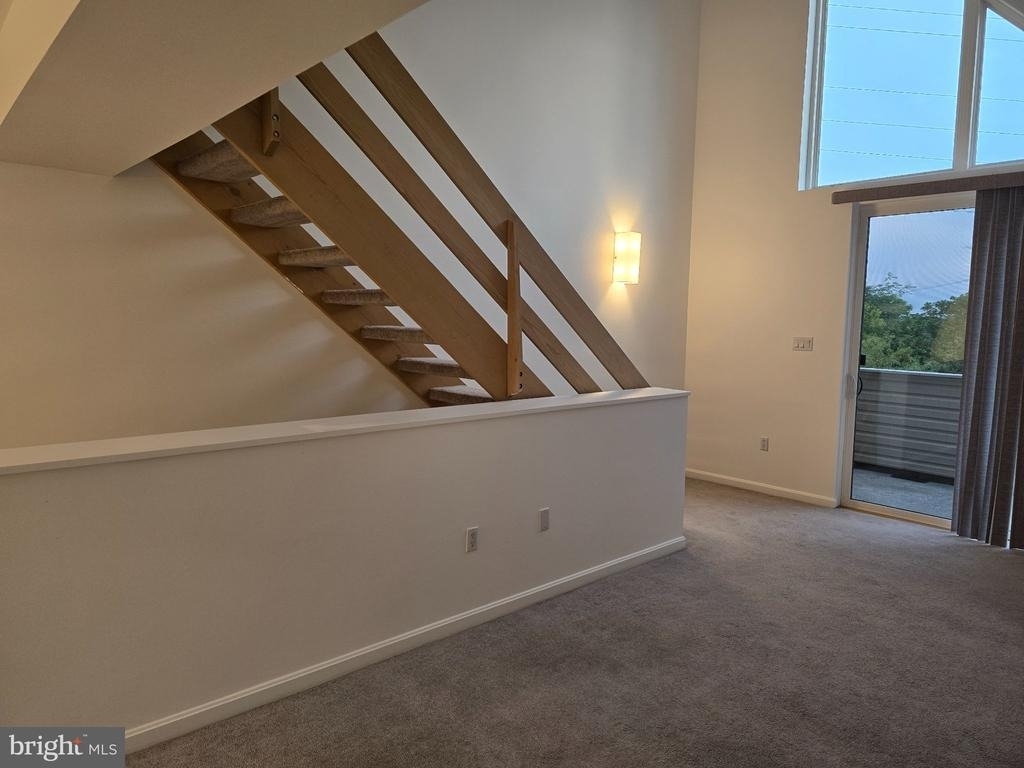 306 Cherrington Drive - Photo 13