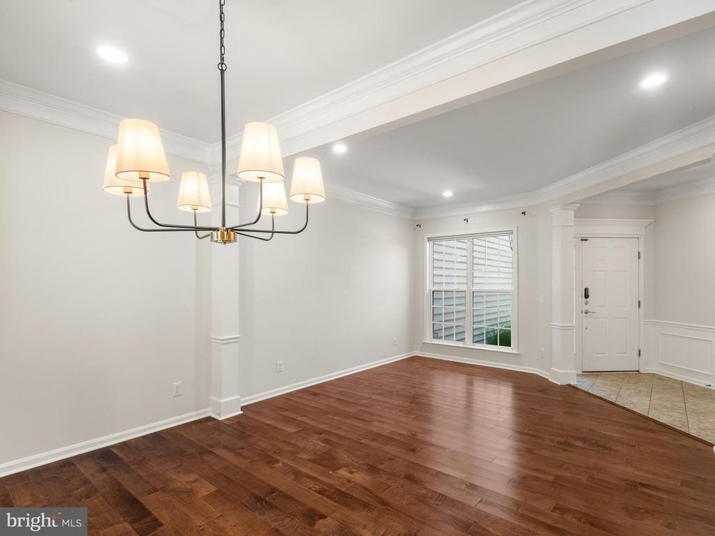 209 N Caldwell Circle - Photo 9