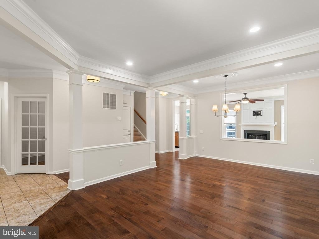 209 N Caldwell Circle - Photo 4
