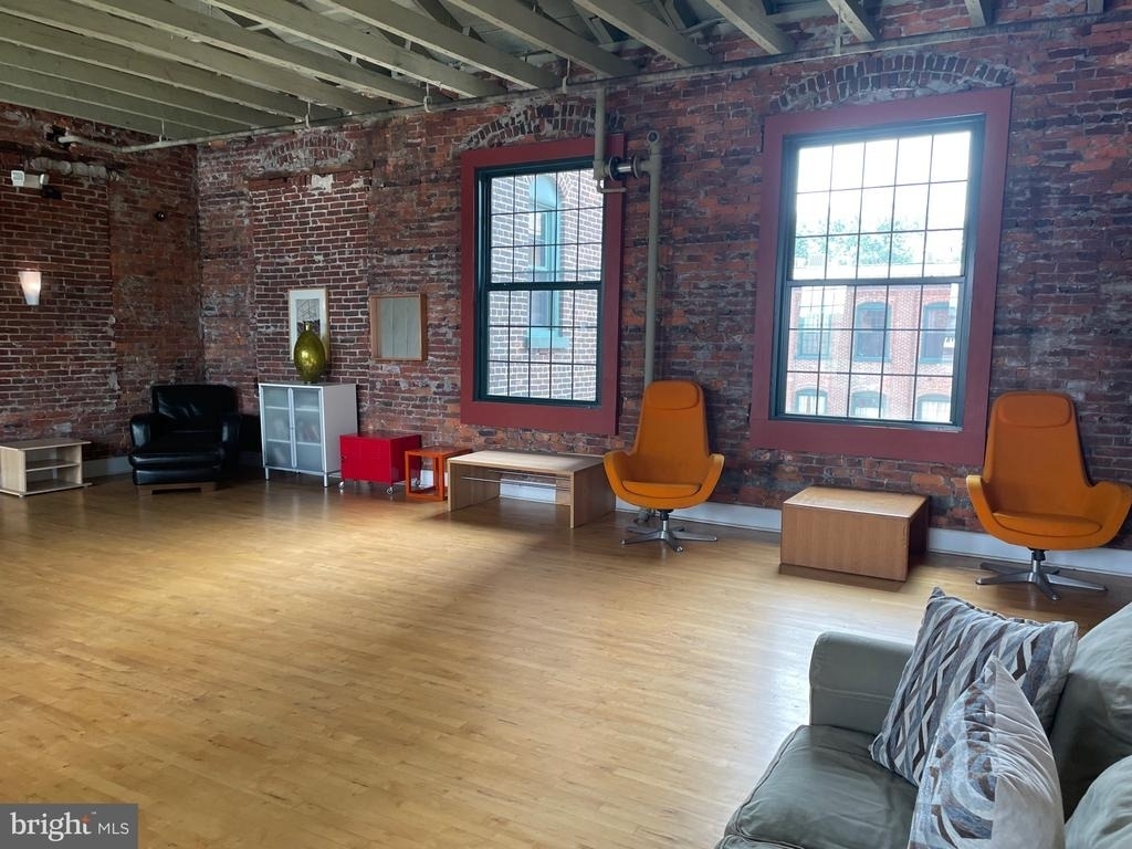 200 Lincoln Avenue - Photo 24