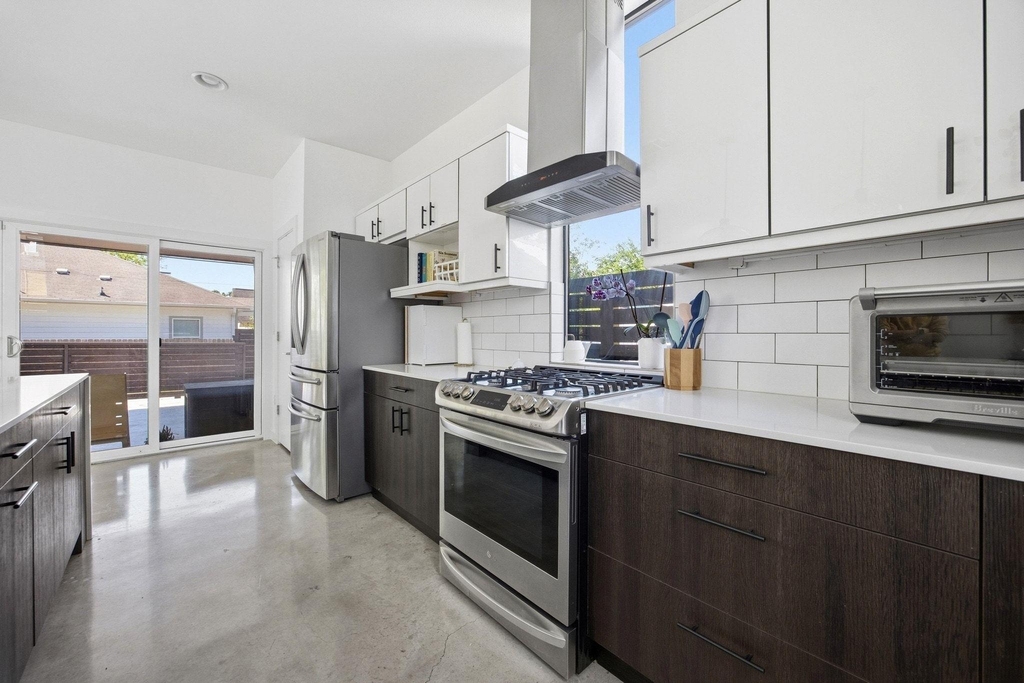 1606 Salina St - Photo 7