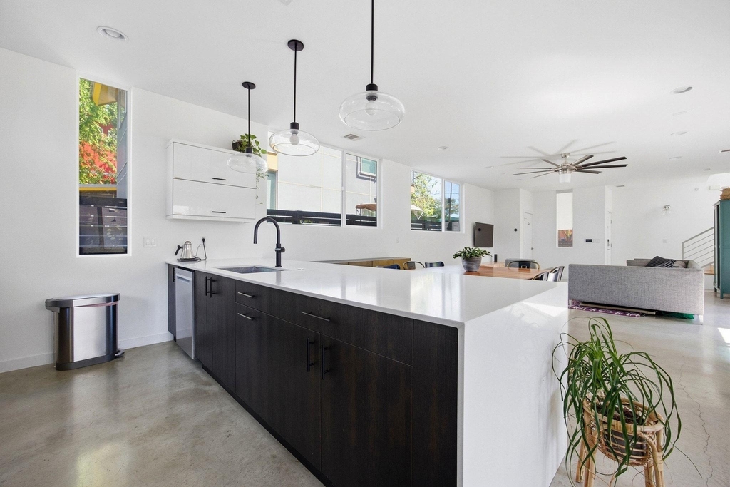 1606 Salina St - Photo 21