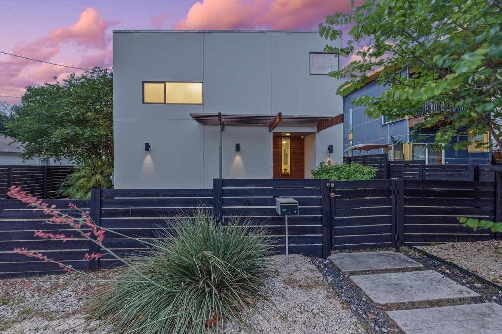 1606 Salina St - Photo 22