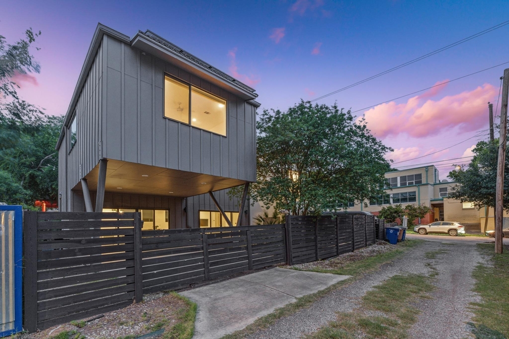 1606 Salina St - Photo 26
