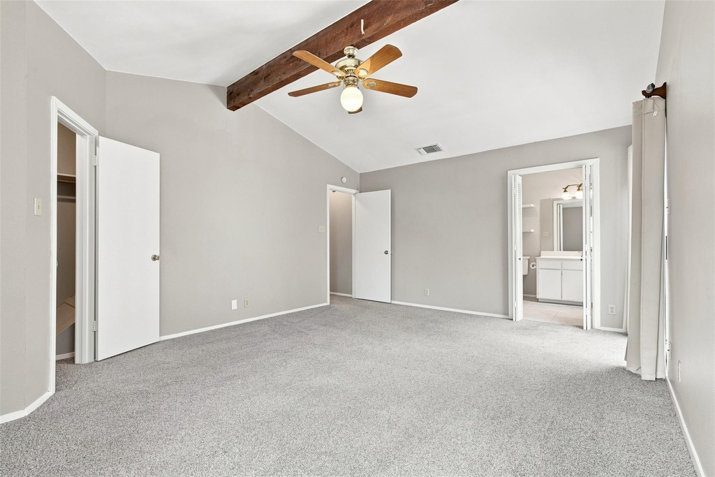 10010 Wildflower Ln - Photo 11