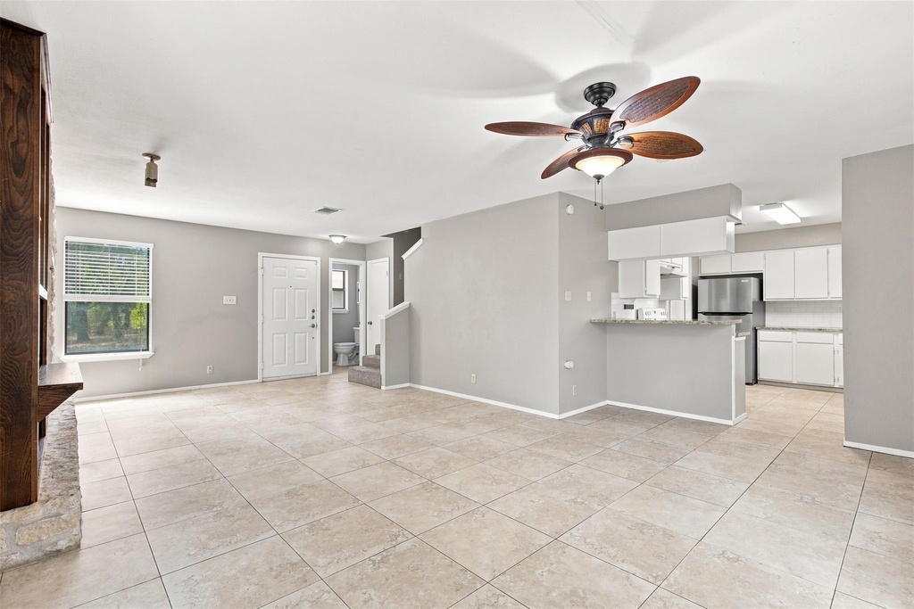 10010 Wildflower Ln - Photo 4