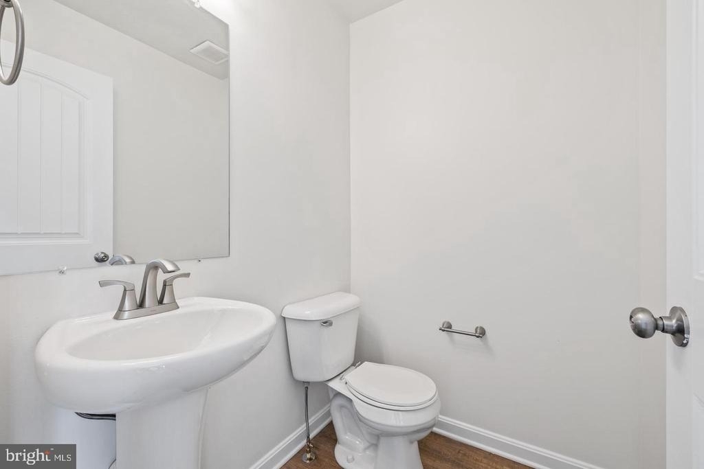 2214 Hadley Boulevard - Photo 9