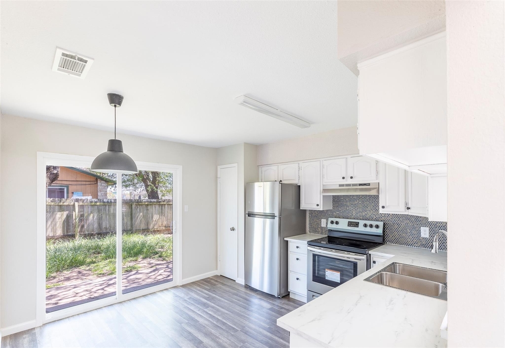 10309 Burmaster Ln - Photo 9
