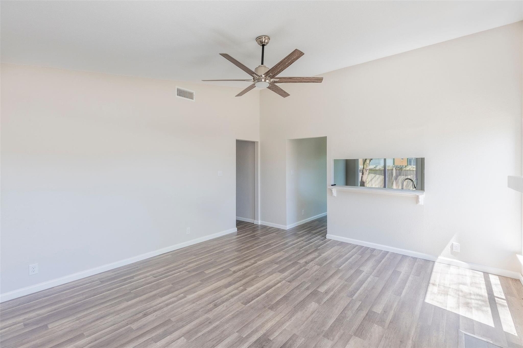10309 Burmaster Ln - Photo 5