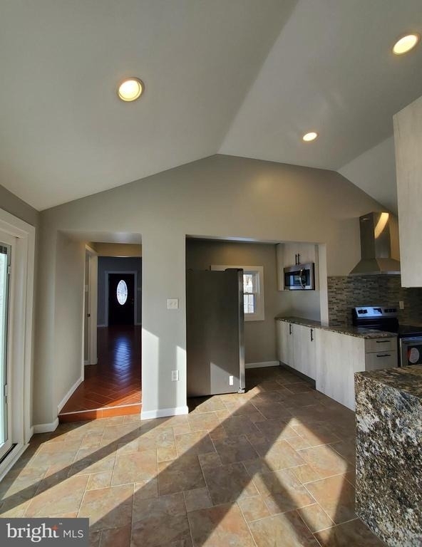 4435 Somers Avenue - Photo 16