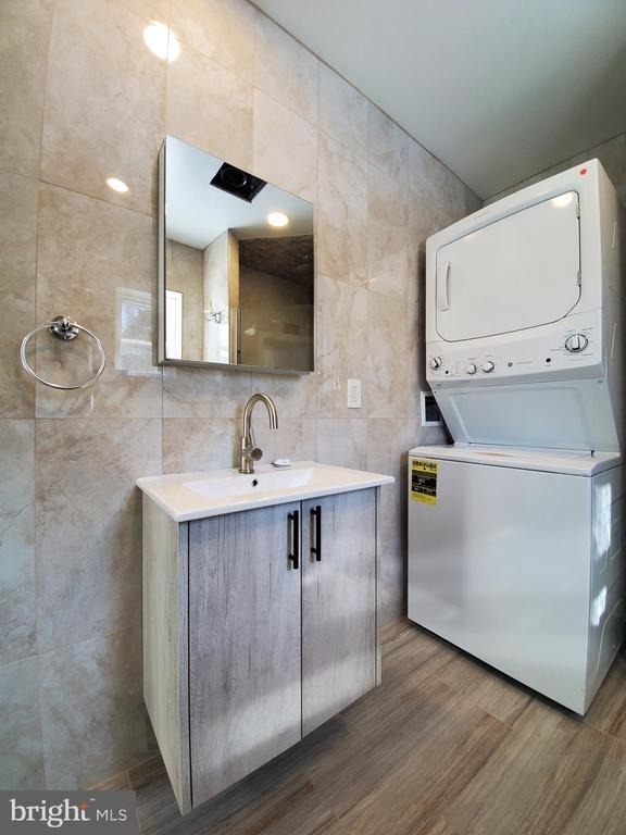 4435 Somers Avenue - Photo 10