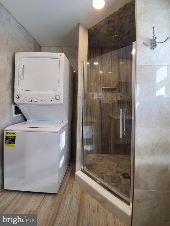 4435 Somers Avenue - Photo 9