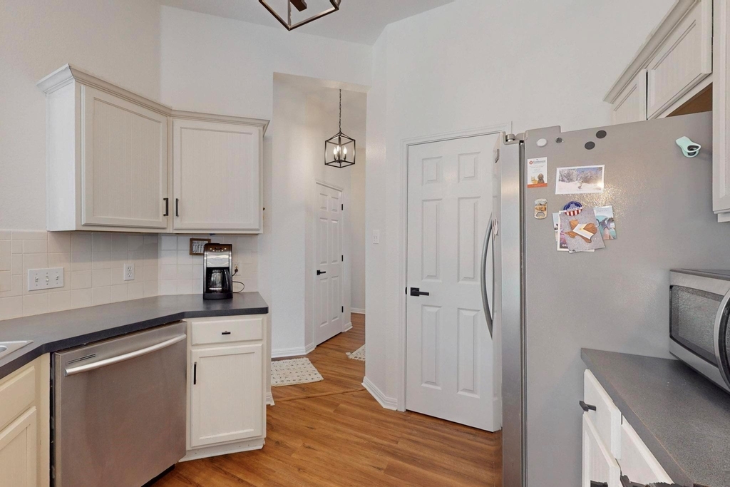 2508 Willow Way - Photo 9