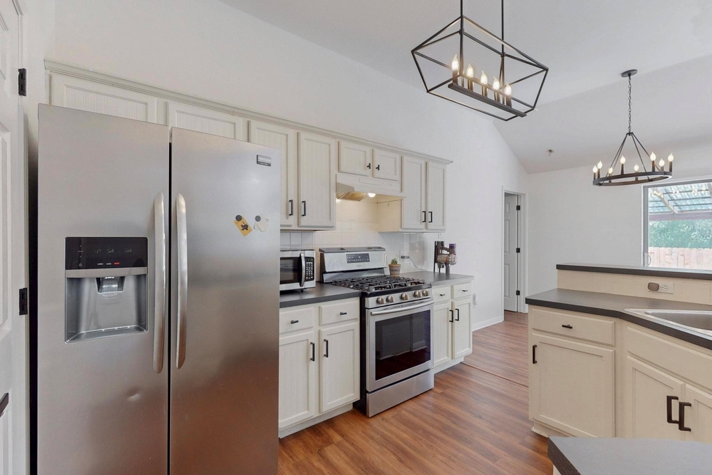 2508 Willow Way - Photo 7