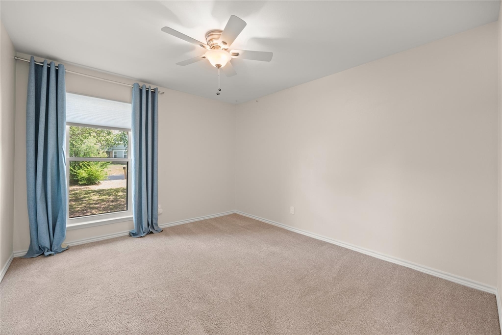 6716 Skynook Dr - Photo 18