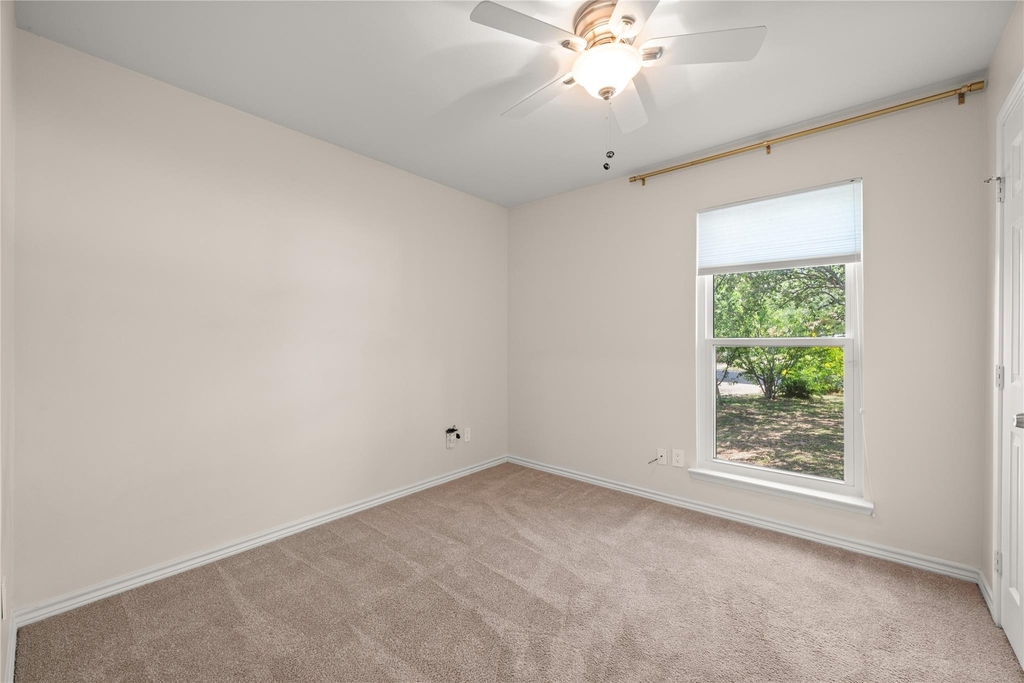 6716 Skynook Dr - Photo 19