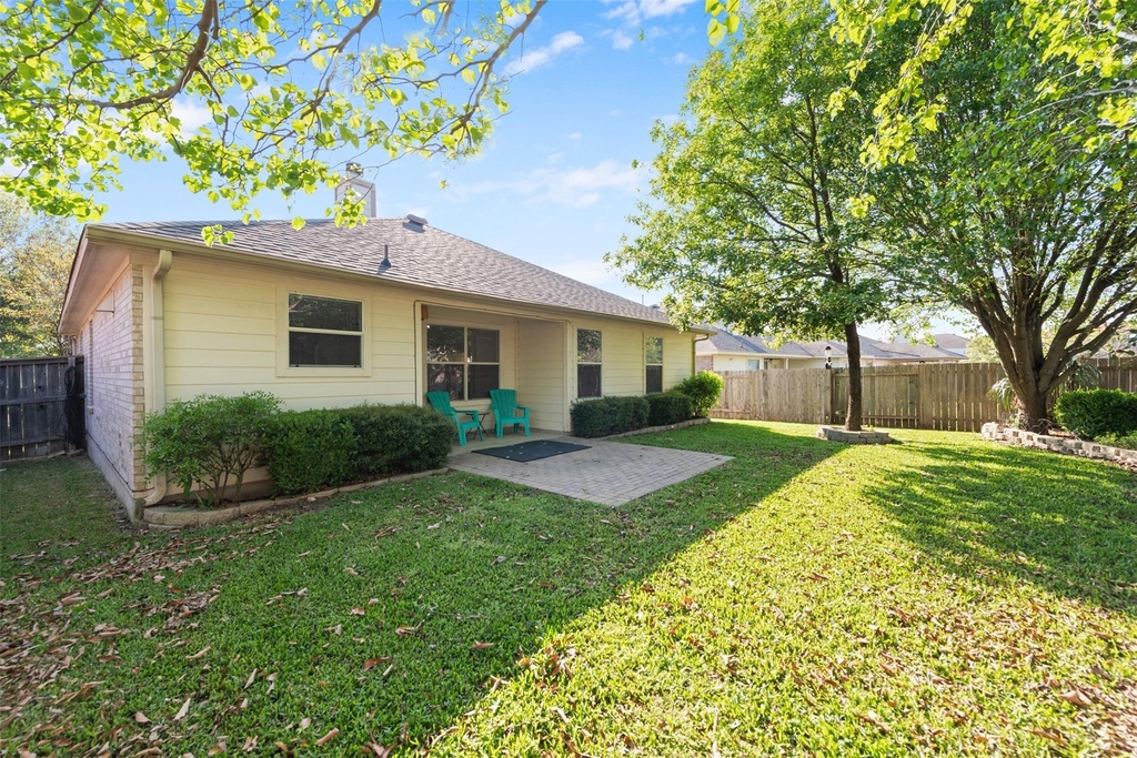4423 Meadowside Ln - Photo 21