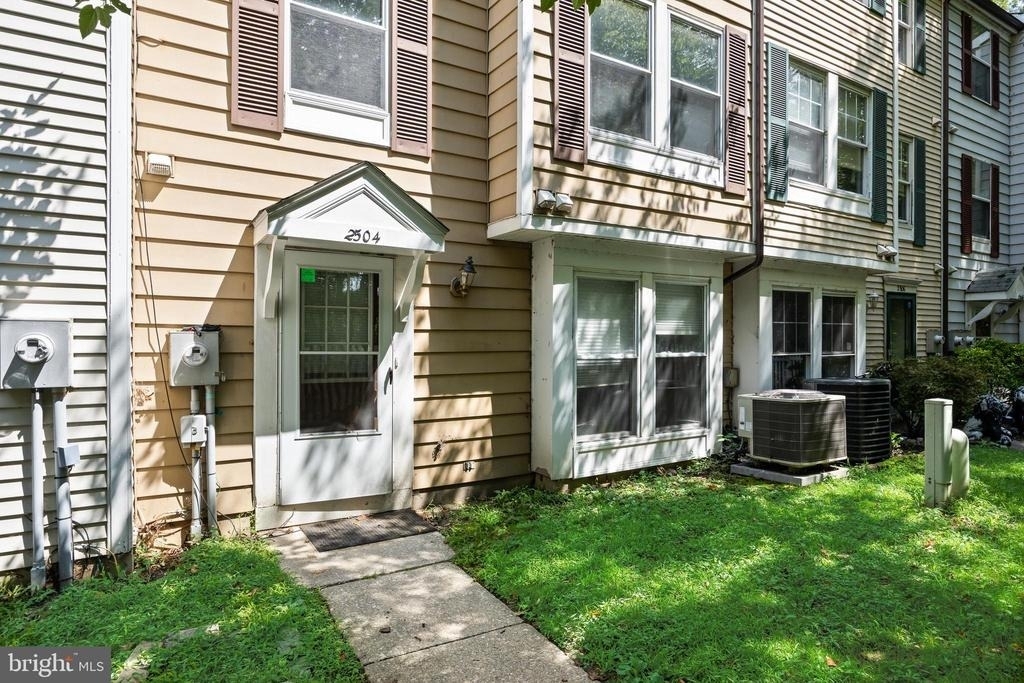 2504 Greenwood Drive - Photo 1