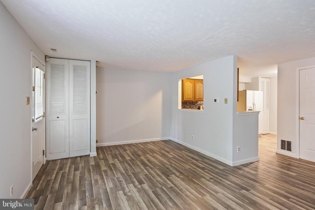 2504 Greenwood Drive - Photo 5