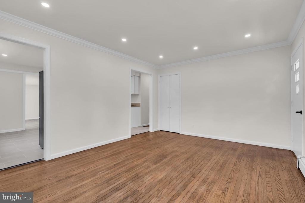 520 W Virginia Road - Photo 10