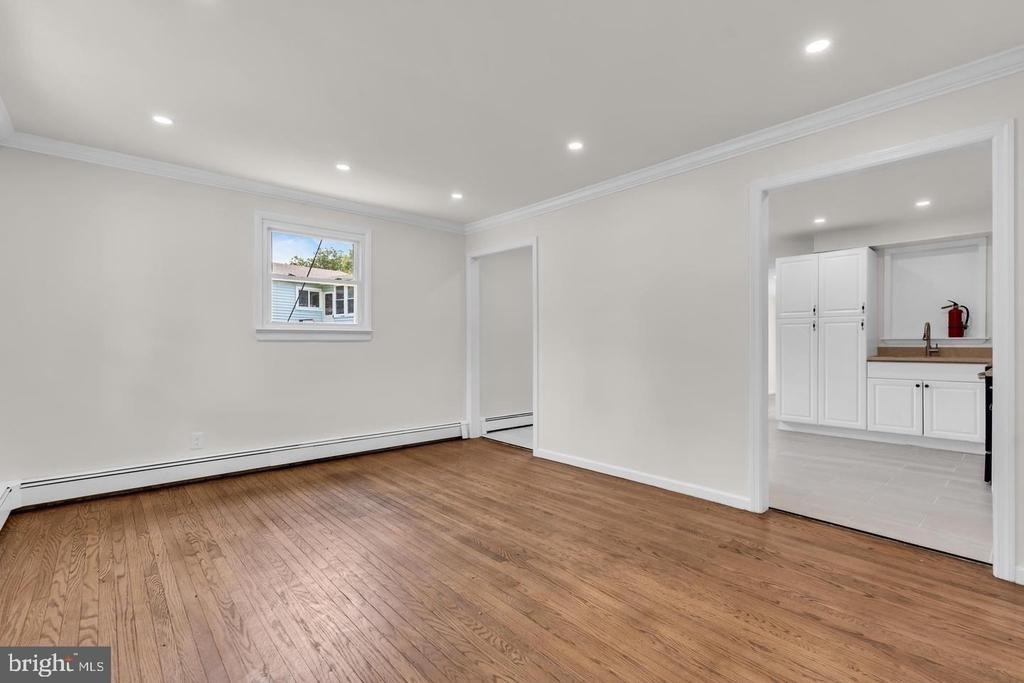 520 W Virginia Road - Photo 8