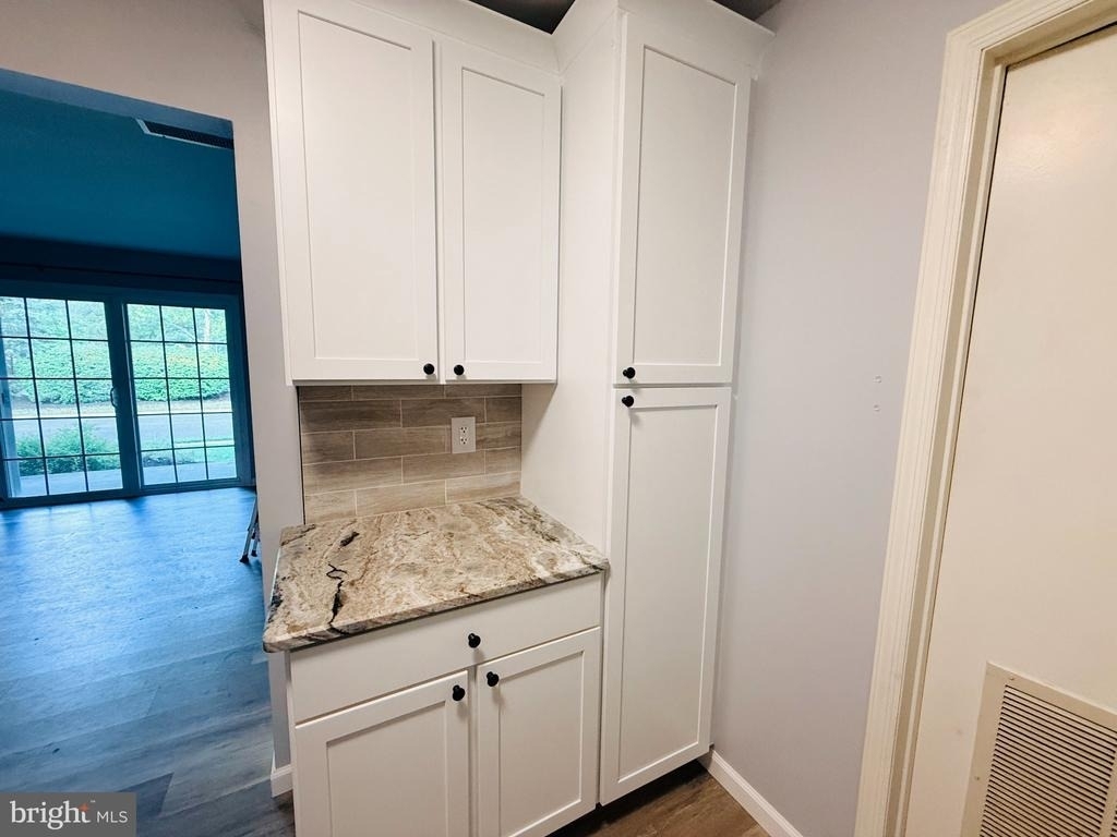 4405 Waterperry Court - Photo 7