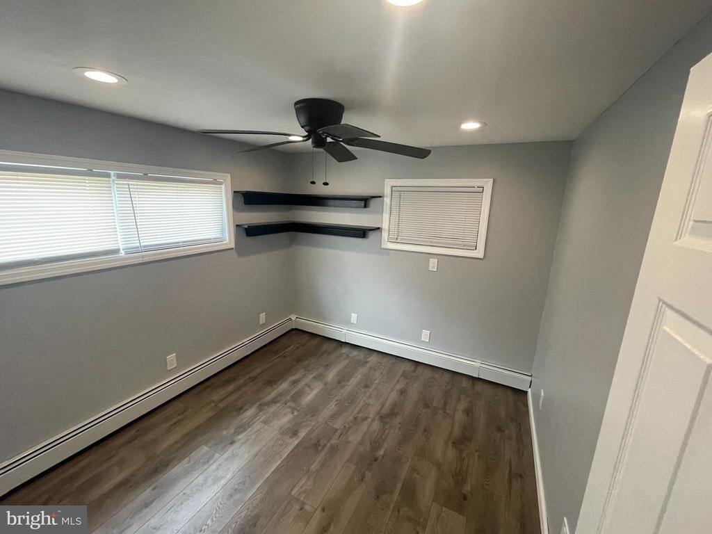221 County Avenue - Photo 12