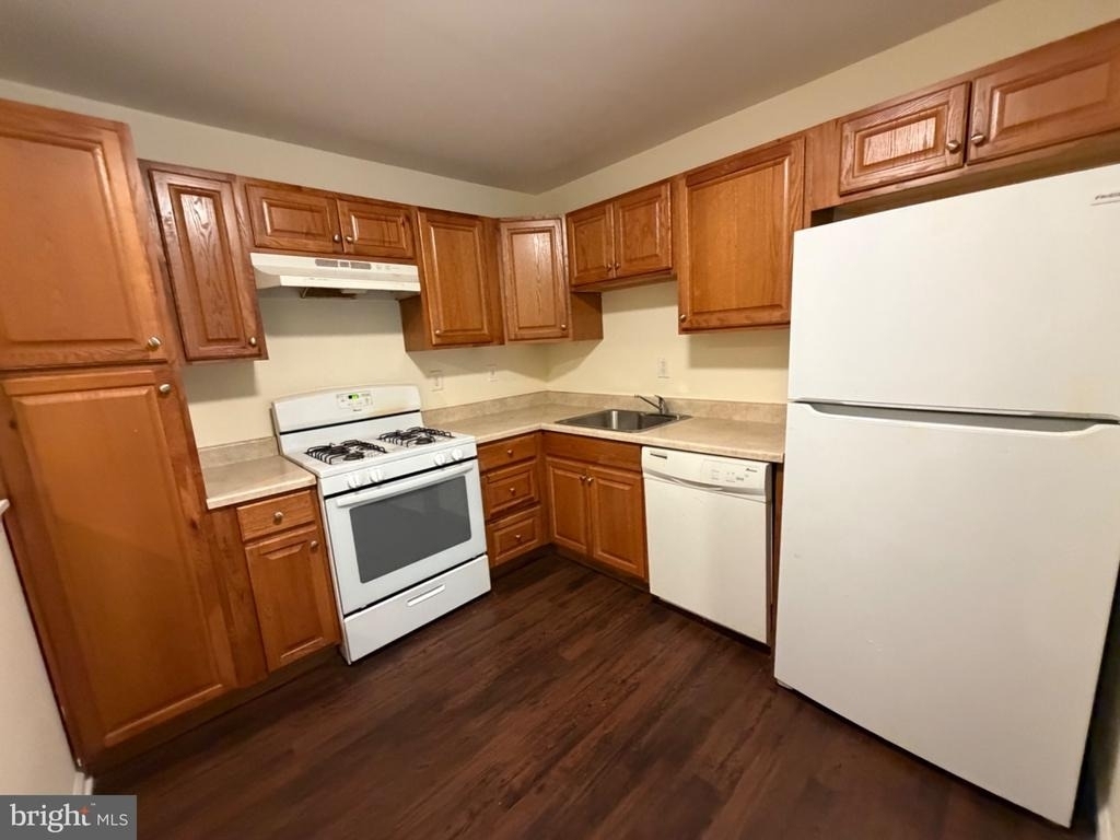 71 Iroquois Drive - Photo 4