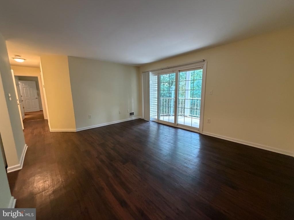 71 Iroquois Drive - Photo 2