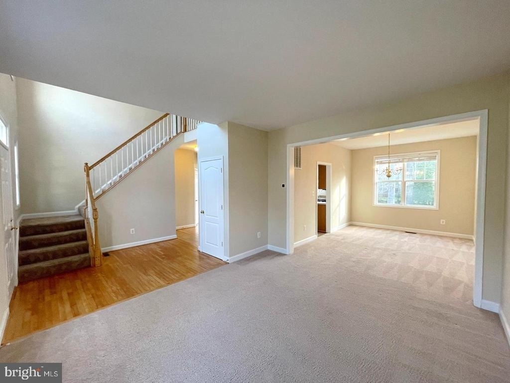 41555 Singletree Drive - Photo 2