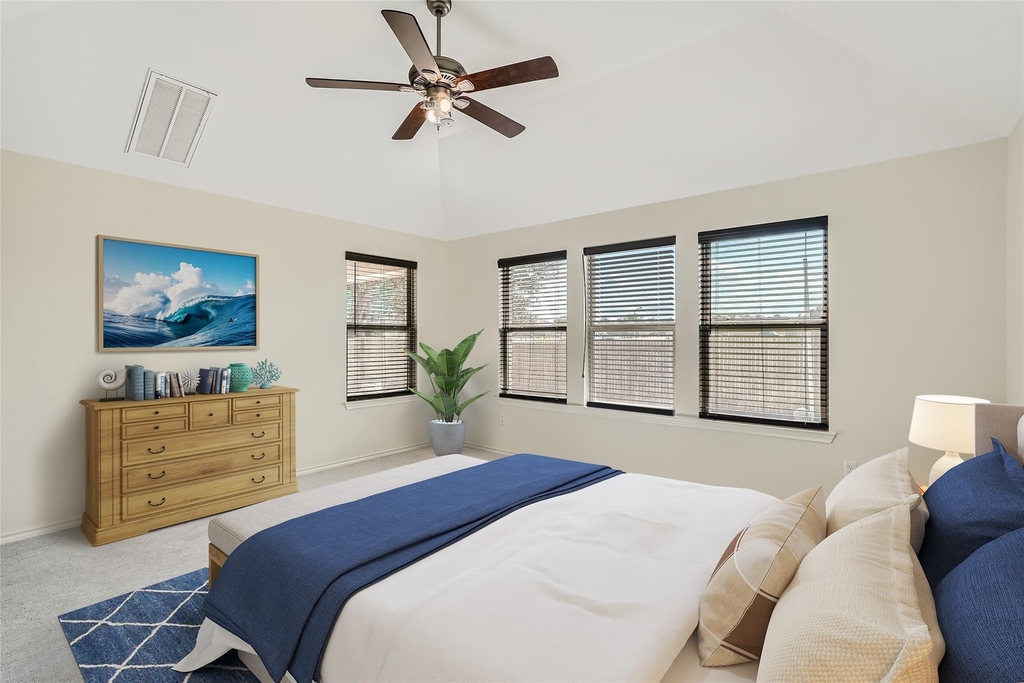 964 Naranjo Dr - Photo 3