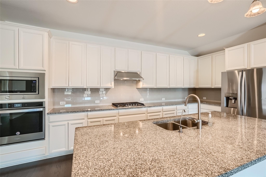 964 Naranjo Dr - Photo 10