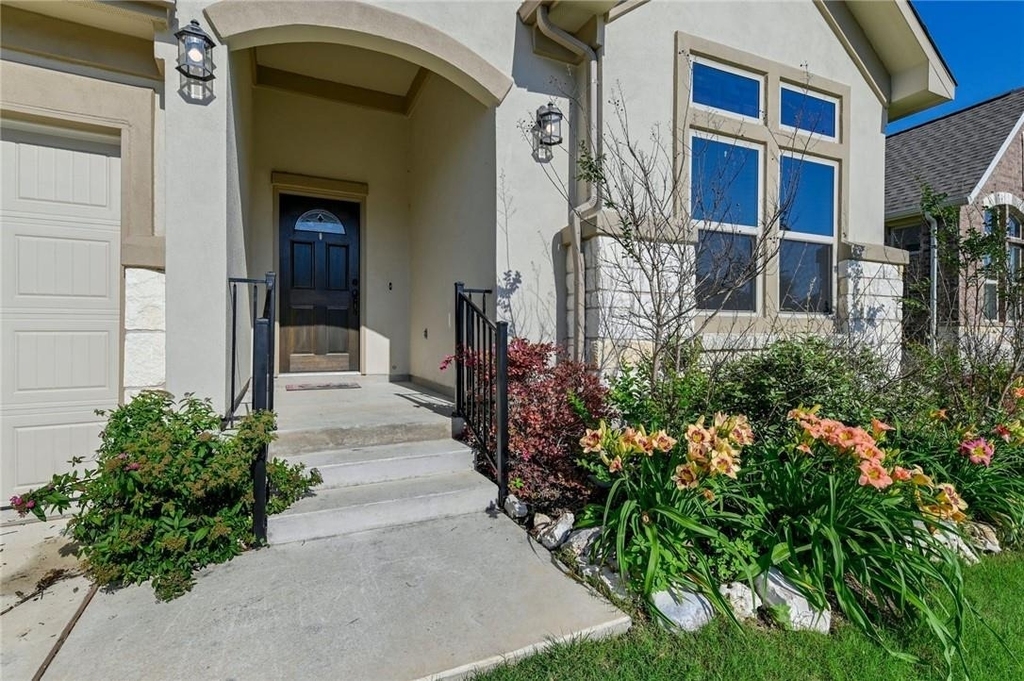 964 Naranjo Dr - Photo 1