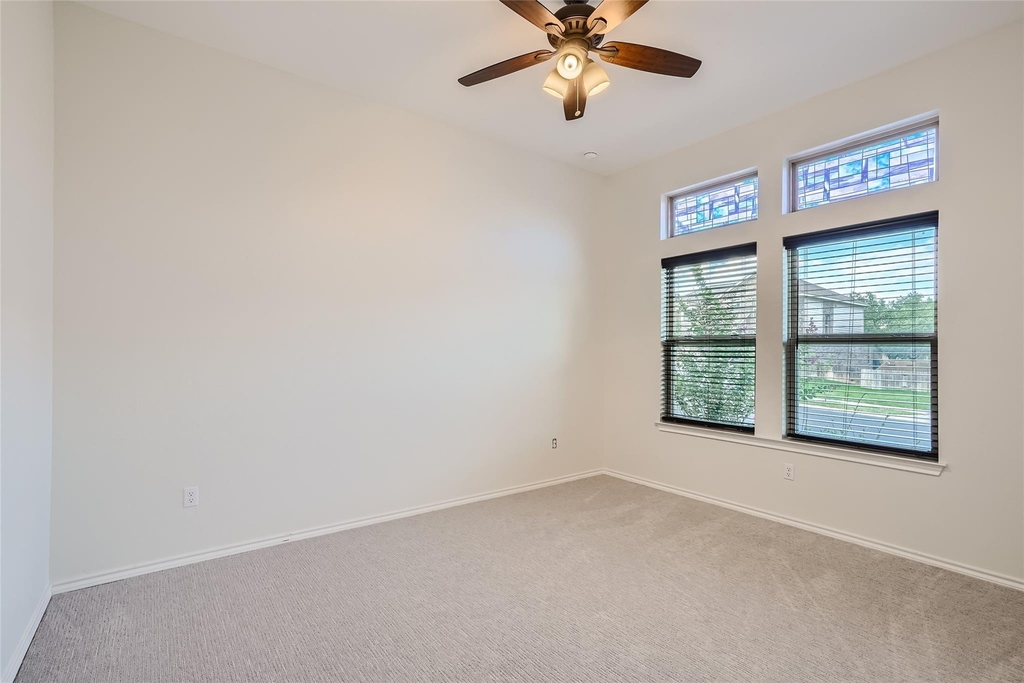 964 Naranjo Dr - Photo 20