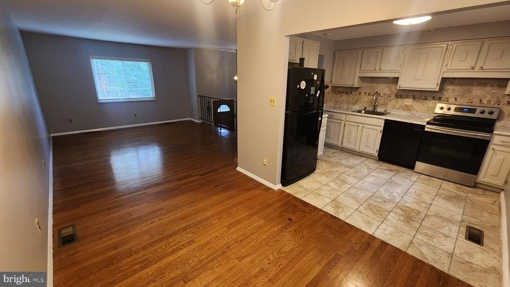 1602 Elson Street - Photo 9