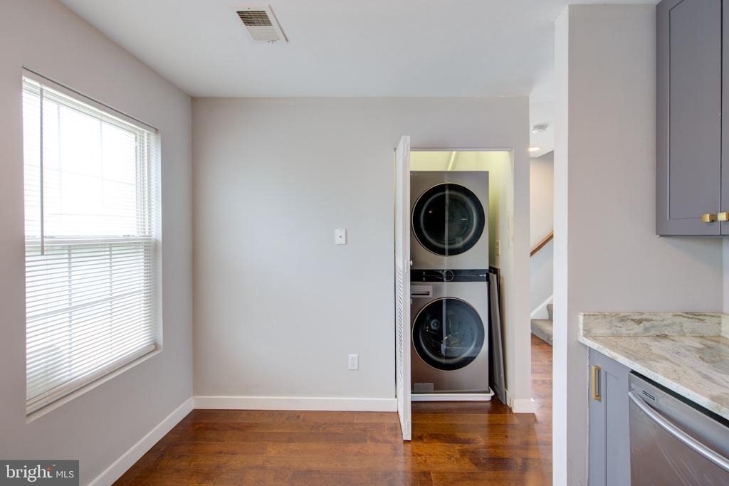 4304 Applegate Lane - Photo 14