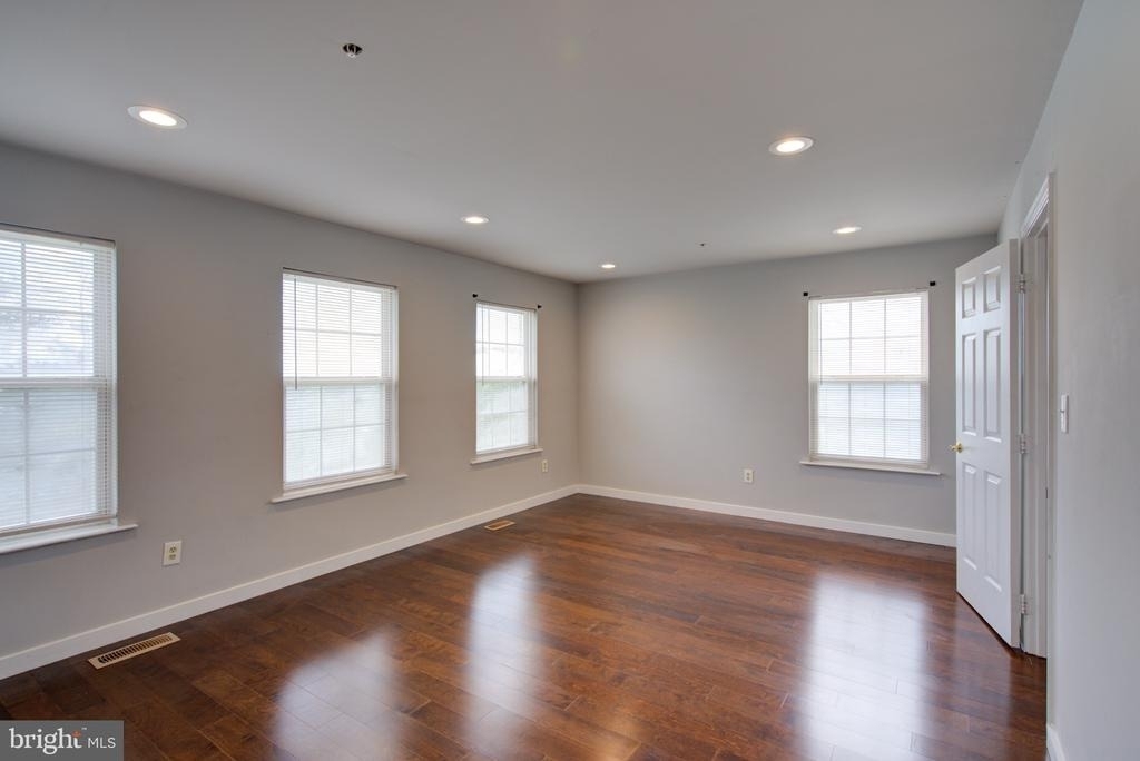 4304 Applegate Lane - Photo 18