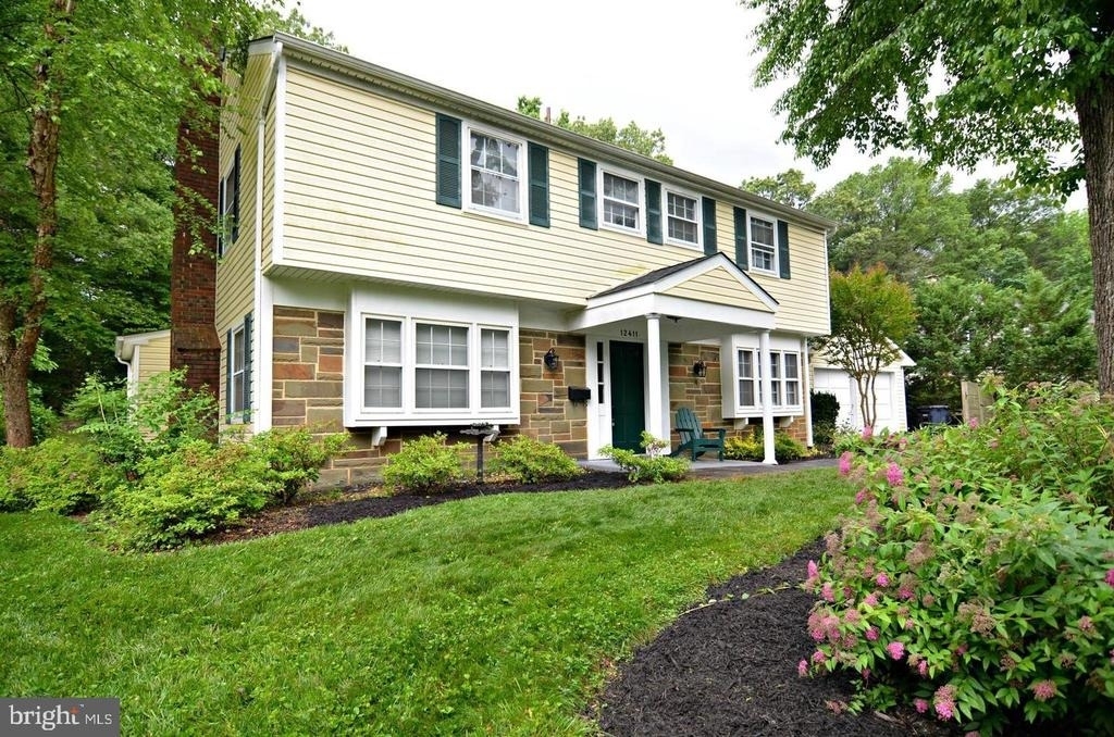 12411 Radnor Lane - Photo 0