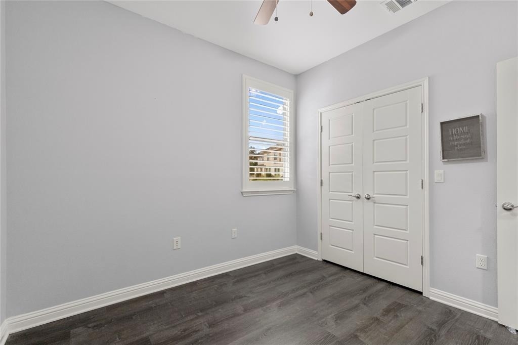 13800 Lyndhurst St - Photo 10