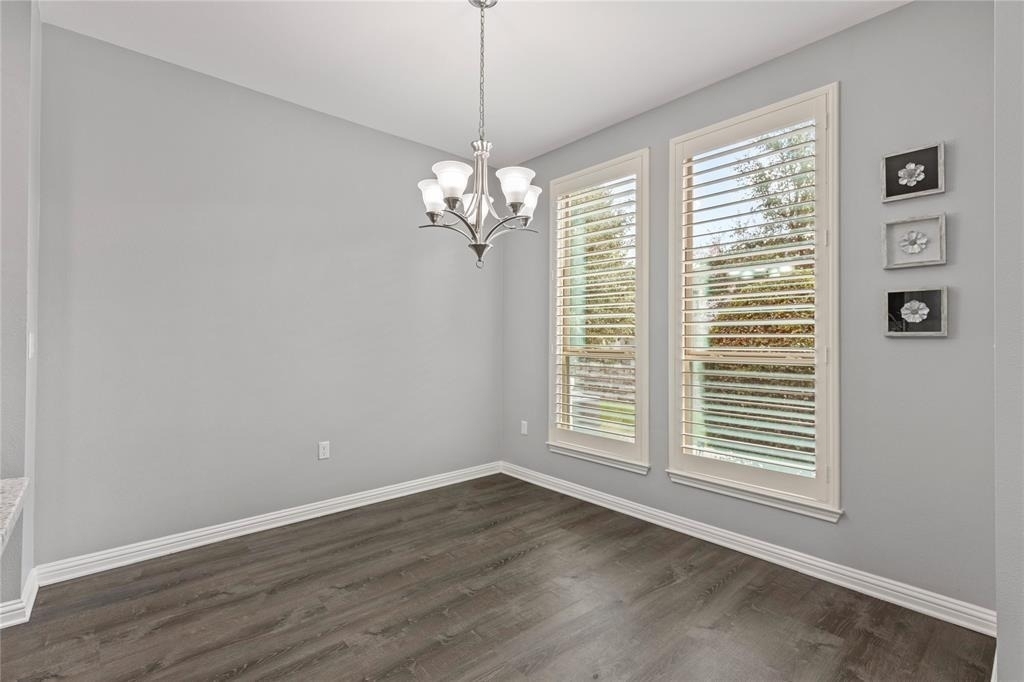 13800 Lyndhurst St - Photo 9